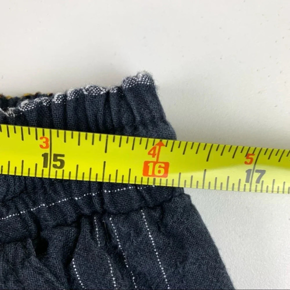 EVERYTHING Natural Striped Cargo Shorts - Picture 2 of 8